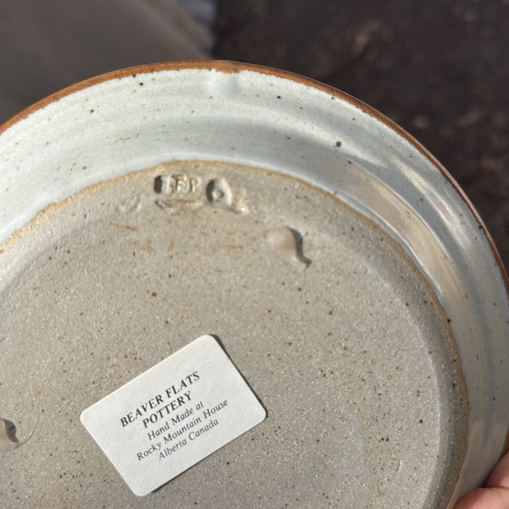 Vintage Canadian ashtray Beaver Flats Pottery-Handmade studio British‎ symbols - Picture 10 of 17